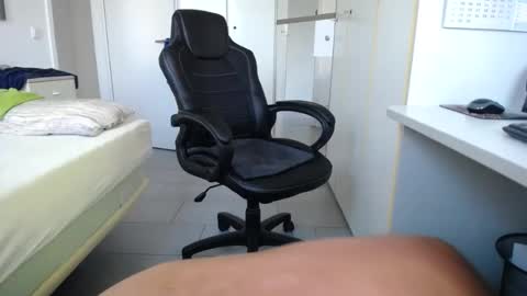 Walter Fischer online show from September 21, 5:42 am