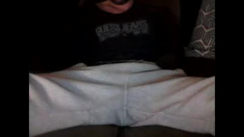 Snapshot of french_dick_20 chatting on November 8, 7:52 am french_dick_20 online show from November 8, 7:52 am