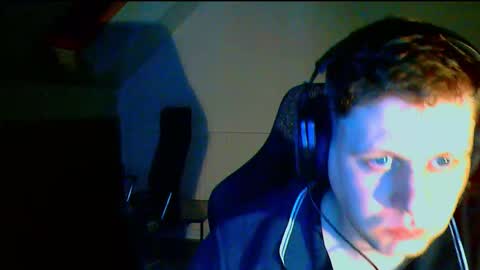 Snapshot of frenchfrieswithmayo chatting on September 29, 6:46 pm French fries online show from September 29, 6:46 pm