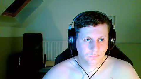 Snapshot of frenchfrieswithmayo chatting on October 25, 7:30 pm French fries online show from October 25, 7:30 pm