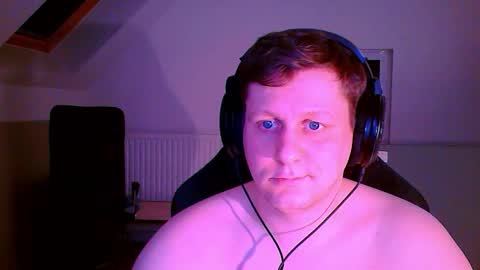 Snapshot of frenchfrieswithmayo chatting on November 10, 6:51 pm French fries online show from November 10, 6:51 pm