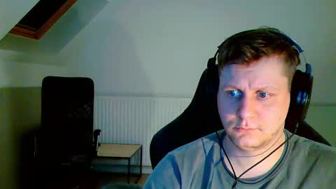 Snapshot of frenchfrieswithmayo chatting on November 19, 5:24 pm French fries online show from November 19, 5:24 pm