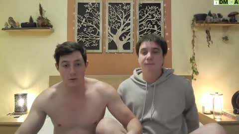 French Horny Bibs online show from February 9, 8:56 pm