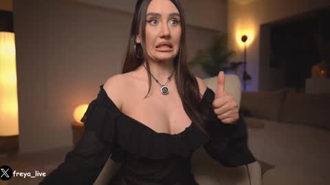 Snapshot of freya_ chatting on March 1, 7:48 pm Freya online show from March 1, 7:48 pm