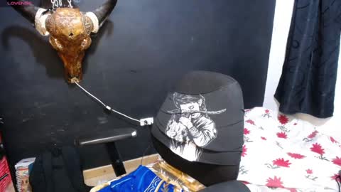 freyaa_sorceress online show from February 6, 4:31 am