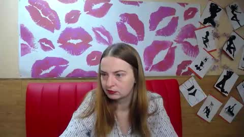 FreyaDak online show from October 12, 5:17 am