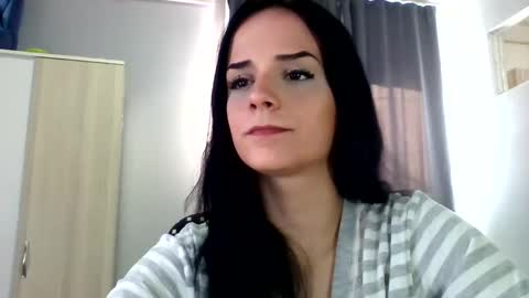 Snapshot of freyagoddess109616 chatting on February 16, 10:32 am Freya online show from February 16, 10:32 am