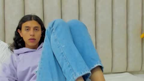 FREYA online show from October 13, 7:47 pm