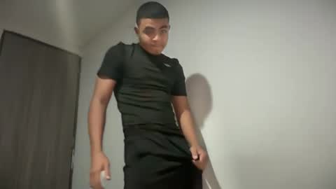 freyva_ online show from January 22, 5:37 am