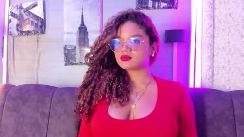 Frezzita online show from November 25, 7:47 pm