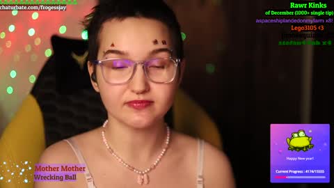 Snapshot of frogessjay chatting on December 31, 2:29 am Jaywise Frogfoot online show from December 31, 2:29 am