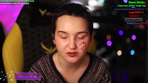 Snapshot of frogessjay chatting on January 6, 4:47 am Jaywise Frogfoot online show from January 6, 4:47 am