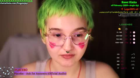 Snapshot of frogessjay chatting on February 24, 12:41 am Jaywise Frogfoot online show from February 24, 12:41 am