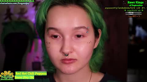 Snapshot of frogessjay chatting on September 22, 12:23 am Jaywise Frogfoot online show from September 22, 12:23 am