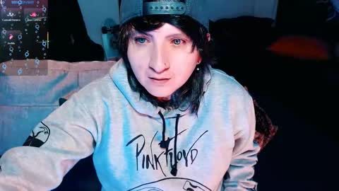          HEHIM  online show from September 16, 6:03 am