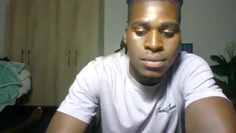 Snapshot of fuck_buoy chatting on October 9, 6:39 pm Prince online show from October 9, 6:39 pm