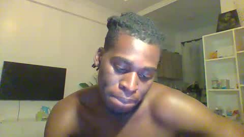 Snapshot of fuck_buoy chatting on October 15, 10:21 pm Prince online show from October 15, 10:21 pm