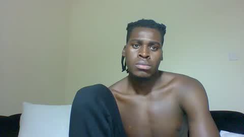 Snapshot of fuck_buoy chatting on October 21, 10:43 pm Prince online show from October 21, 10:43 pm