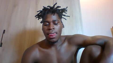 Snapshot of fuck_buoy chatting on November 2, 10:39 am Prince online show from November 2, 10:39 am