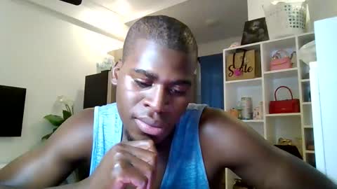 Snapshot of fuck_buoy chatting on November 5, 4:34 am Prince online show from November 5, 4:34 am