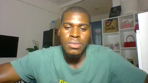 Snapshot of fuck_buoy chatting on November 15, 10:34 am Prince online show from November 15, 10:34 am