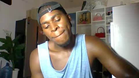 Snapshot of fuck_buoy chatting on November 20, 7:52 am Prince online show from November 20, 7:52 am