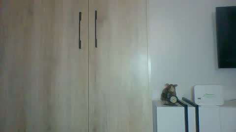 Snapshot of fuck_buoy chatting on November 25, 9:31 am Prince online show from November 25, 9:31 am