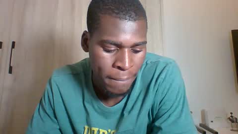 Snapshot of fuck_buoy chatting on November 27, 6:32 pm Prince online show from November 27, 6:32 pm