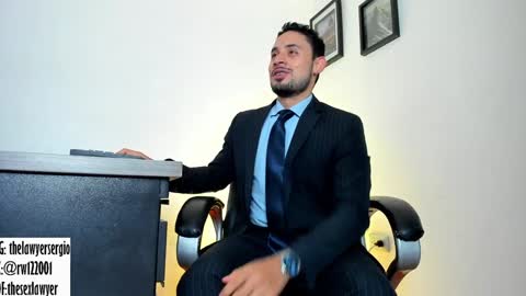 Snapshot of fuckerwate chatting on December 18, 7:52 pm SERGIO THE SEX LAWYER online show from December 18, 7:52 pm