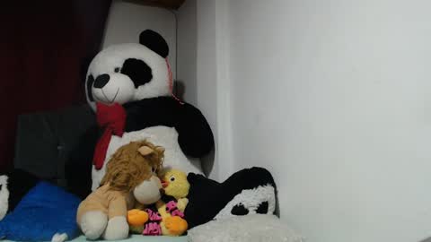 Mia and Gary  online show from February 14, 5:41 am