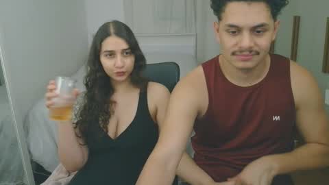 Snapshot of fuckingserious_ chatting on December 14, 5:13 am fuckingserious_ online show from December 14, 5:13 am