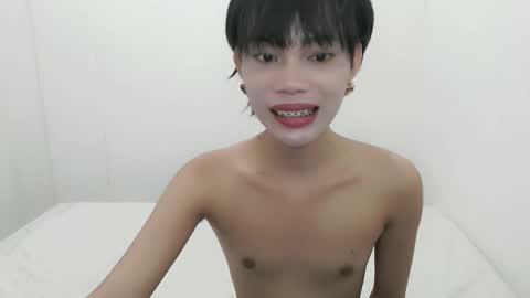 fuckingsexy143 online show from October 3, 1:13 am