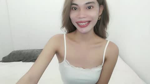 fuckingsexy143 online show from October 12, 12:09 am