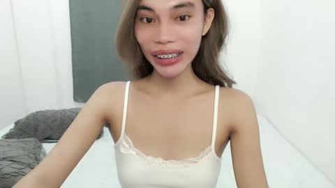 fuckingsexy143 online show from November 11, 1:05 am