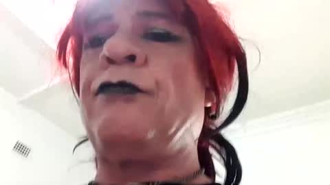 Snapshot of full4cefull chatting on December 7, 3:14 am Pizzaz online show from December 7, 3:14 am