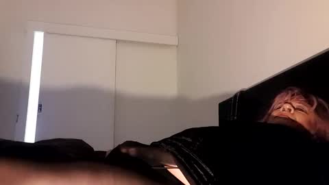 Snapshot of full4cefull chatting on March 9, 7:37 pm Pizzaz online show from March 9, 7:37 pm