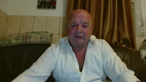 fullballs6 online show from September 24, 12:47 am