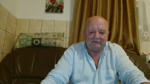 fullballs6 online show from October 13, 1:49 am