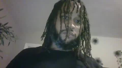 Snapshot of fundreams100 chatting on March 5, 2:36 am FunDreams online show from March 5, 2:36 am