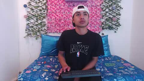 funny_and_horny online show from September 24, 9:23 am