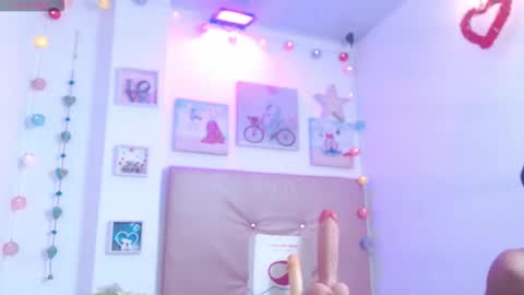 funny_and_horny online show from November 9, 6:01 am