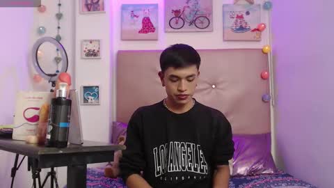 funny_and_horny online show from November 11, 3:28 am