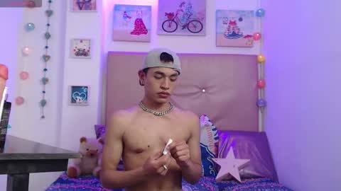 funny_and_horny online show from November 29, 3:09 am