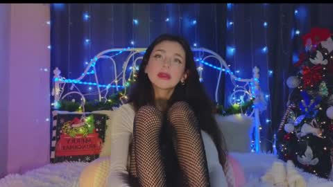 Snapshot of funny_whotsss chatting on January 3, 11:23 pm Tiffany online show from January 3, 11:23 pm