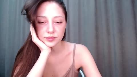 Snapshot of funnybunny3579 chatting on January 16, 5:00 am JENNY online show from January 16, 5:00 am