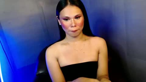 Snapshot of fuschiafucker chatting on January 4, 2:14 am fuschiafucker online show from January 4, 2:14 am