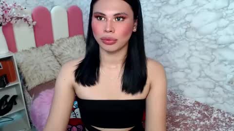 Snapshot of fuschiafucker chatting on February 8, 7:15 am fuschiafucker online show from February 8, 7:15 am