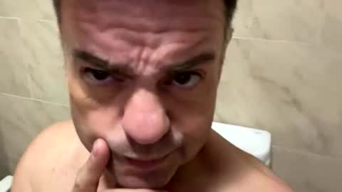 fvmendoza online show from November 5, 1:49 am