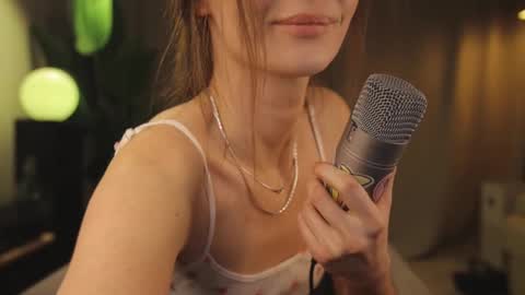 G online show from February 25, 9:02 pm