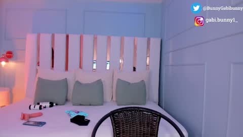 Gabi  online show from October 30, 5:24 pm